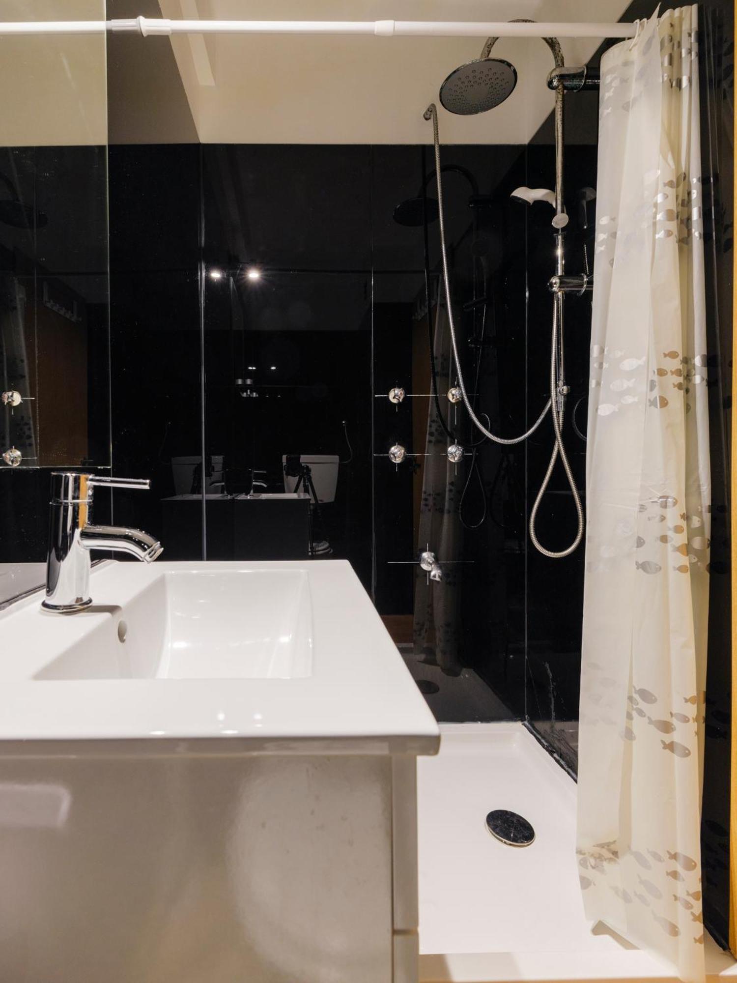 Olivais Spacious Apartment Near Airport リスボン エクステリア 写真